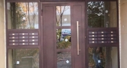 Поръчкови метални врати за вход. Пощенски кутии, решетки, парапети, огради