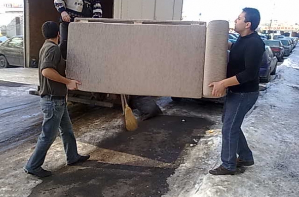 Преместване и транспортни услуги на багаж, мебели в София и страната