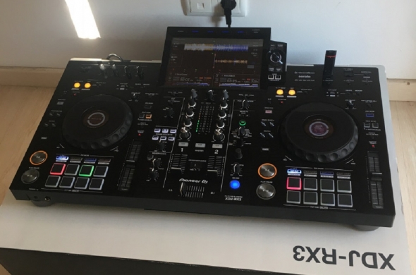 Pioneer DJ XDJ-RX3, Pioneer XDJ XZ, Pioneer DJ DDJ-REV7, Pioneer DDJ 1000, Pioneer DDJ 1000SRT, Pioneer CDJ-3000, Pionee